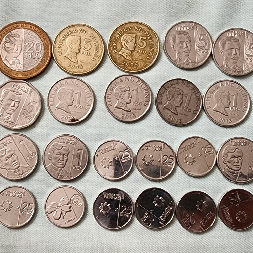 Philippine Coin Set with Gold and Silver Tones